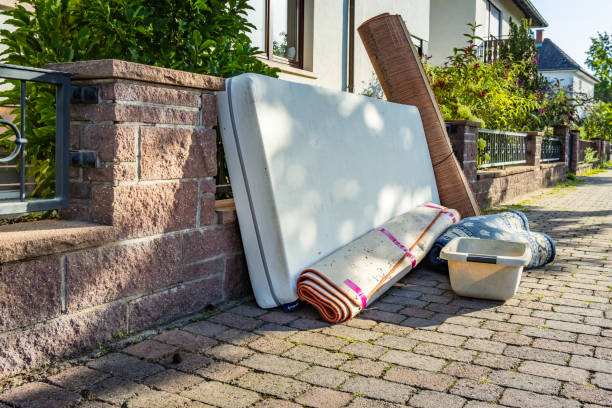 Best Junk Hauling Services  in Pataskala, OH